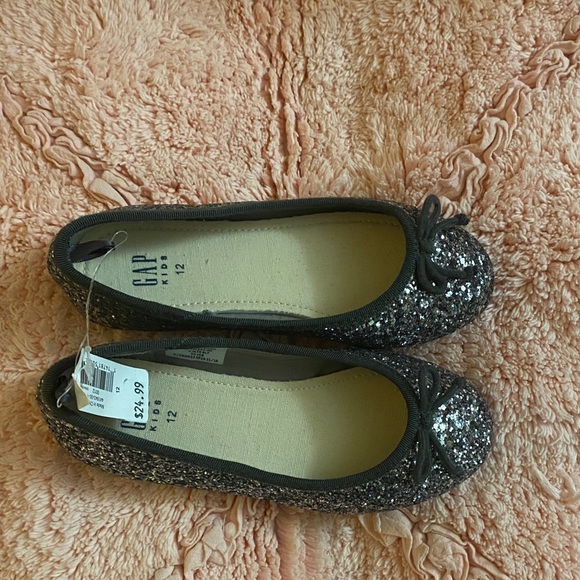 NWT Gap Kids Girls Glitter Ballet Flats - Picture 1 of 3